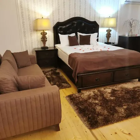 Select House