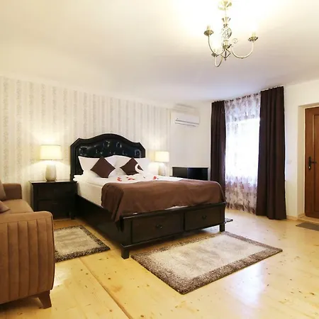 Select House